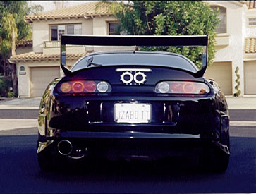 JSupra-rear.jpg (39132 bytes)